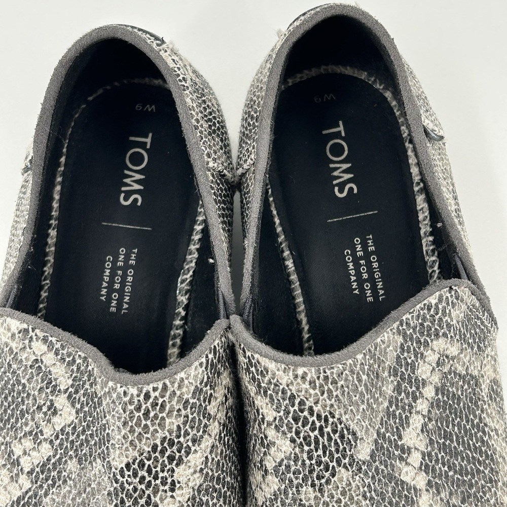 TOMS Snakeskin Slip On Loafers Women's 9 Neutral Print Casual Flats - Picture 8 of 9